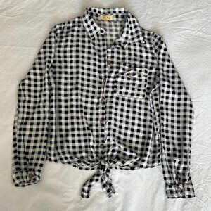 LOVE NOTES blouse,  button fastening, tie waist, rolled sleeves black check